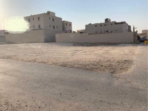 أرض سكنية بالرياض /حي النرجس